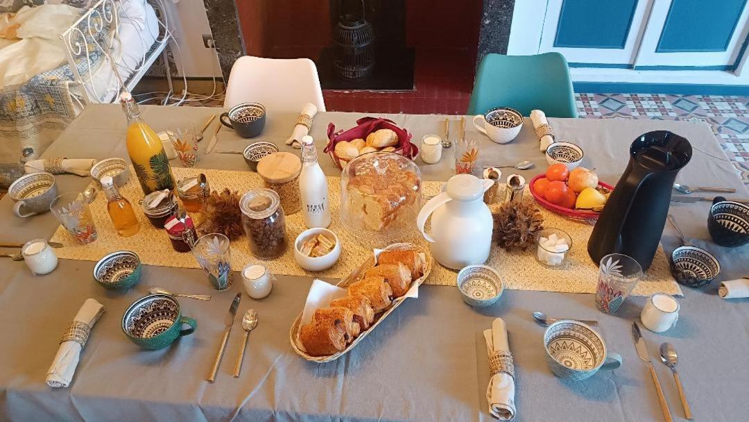 A L' Estiu Bed & Breakfast Latour-de-France Екстериор снимка